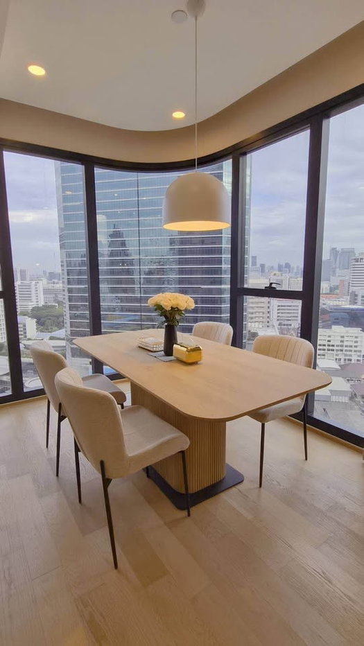 รูป Ashton Chula Silom【𝐒𝐄𝐋𝐋】🔥ห้องสุดหรู พร้อมวิวสุดปังพาดนรามา สิ่งอำนวยความสะดวกครบครัน เฟอร์จัดเต็ม🔥 ติดต่อไลน์ไอดี: @hacondo - รูปที่ 6/10