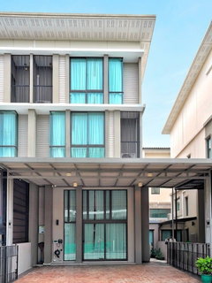 ขาย Patio พัฒนาการ 32 | ทาวน์โฮม 3.5 ชั้น Double Volume Built-in ทั้งหลัง พร้อมเข้าอยู่ ทำเลใกล้เมือง พัฒนาการ-อ่อนนุช