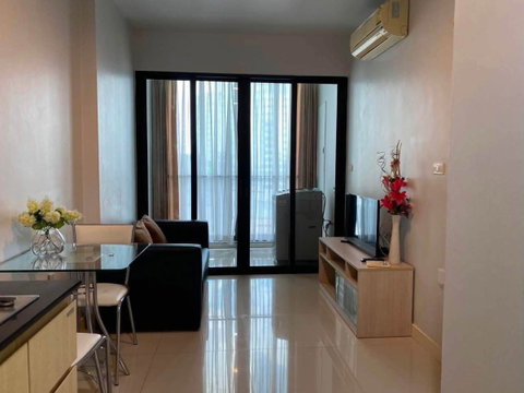 🔥 For Rent 📌 IDEO Ratchada - Huaykwang (Line ID: @veryrent) Negotiable price! ✅ We also manage many other projects great deals on every rental!
