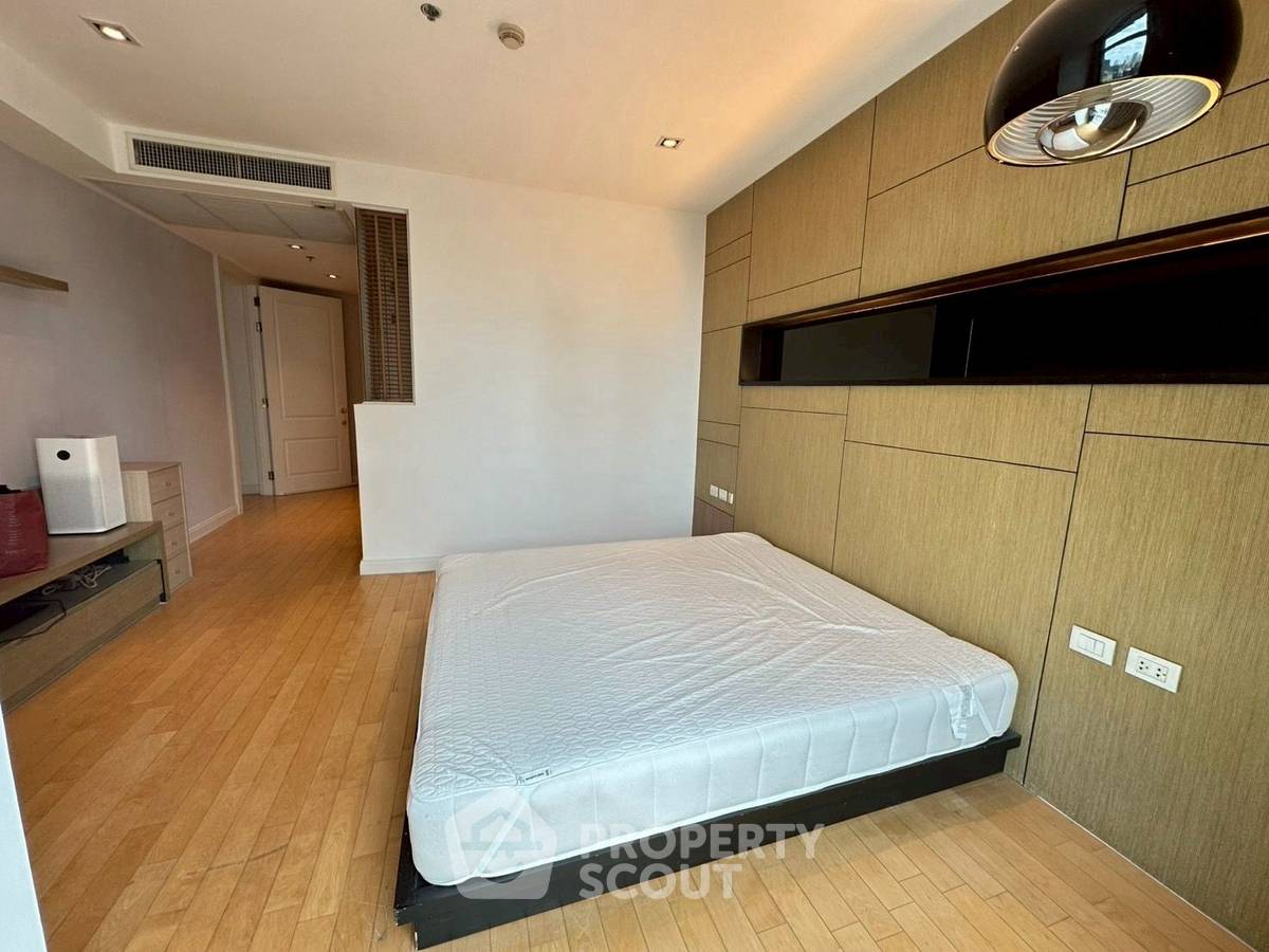 รูป คอนโด 2 ห้องนอน 120 ตร.ม. ที่ Athenee Residence ใกล้ BTS เพลินจิต 200 ม. (ID 2300699) - รูปที่ 9/15