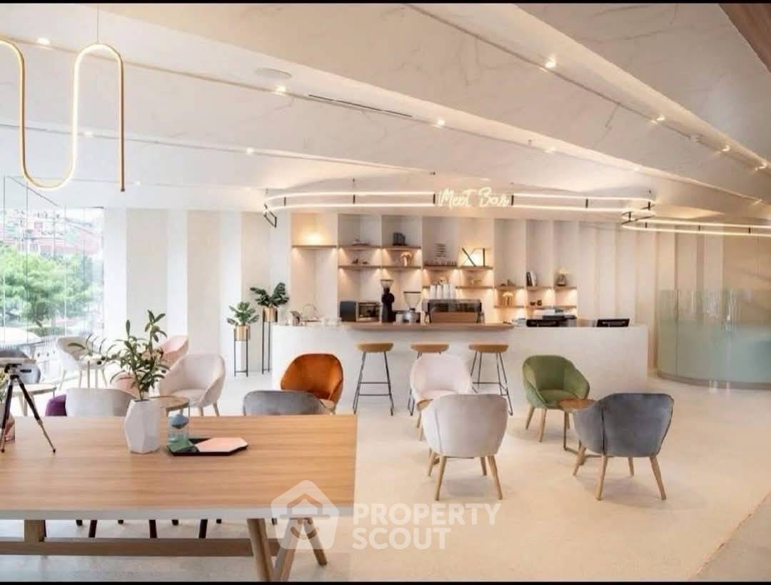 picture High-Floor 1-BR 31 Sqm At XT Huai Khwang Near MRT Huai Khwang (ID 3085984) - 9/13