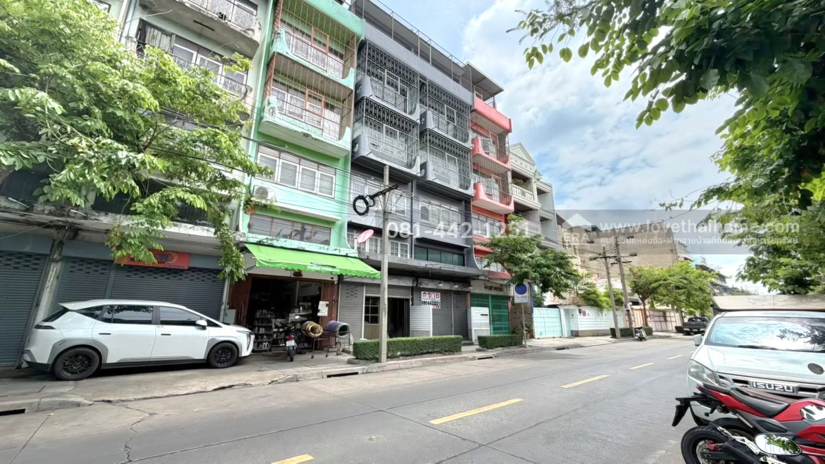 รูป ขายตึกแถว 4.5 ชั้น 2คูหา ติดถนนเจริญรัถ พื้นที่ 51 ตรว. ขายเพียง 36 ล้านเท่านั้น ทำเลธุรกิจ แหล่งค้าขาย ใจกลางคลองสาม-วงเวียนใหญ่ - รูปที่ 2/15