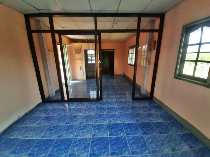 รูป AL-5-0230|บ้านพักอาศัยครึ่งตึกครึ่งไม้ 2 ชั้น ต. นาเฉลียง อ.หนองไผ่ จ.เพชรบูรณ์ (ราคา 500,000 บาท) - รูปที่ 12/20
