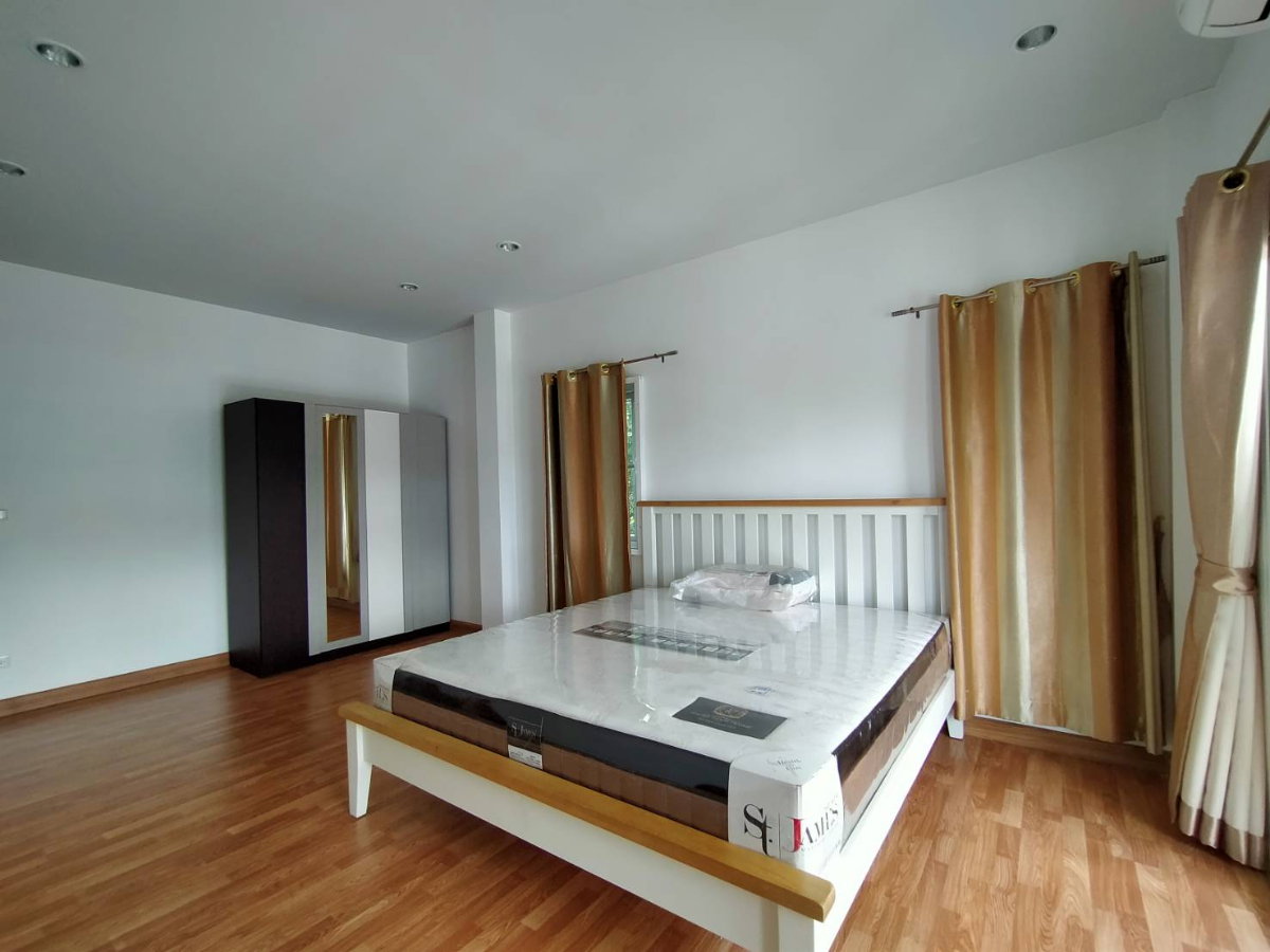 รูป ให้เช่า 🏡 บ้านเดี่ยว 2 ชั้น 3 ห้องนอน ในโครงการ พร้อมเฟอร์นิเจอร์ครบ ทำเลหางดง เชียงใหม่  #AHD-H0300 - รูปที่ 24/39