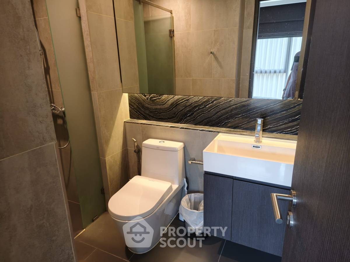 รูป คอนโด 1 ห้องนอน The Lumpini 24 ขนาด 28 ตร.ม. ใกล้ BTS พร้อมพงษ์ (ID 515302) - รูปที่ 7/9
