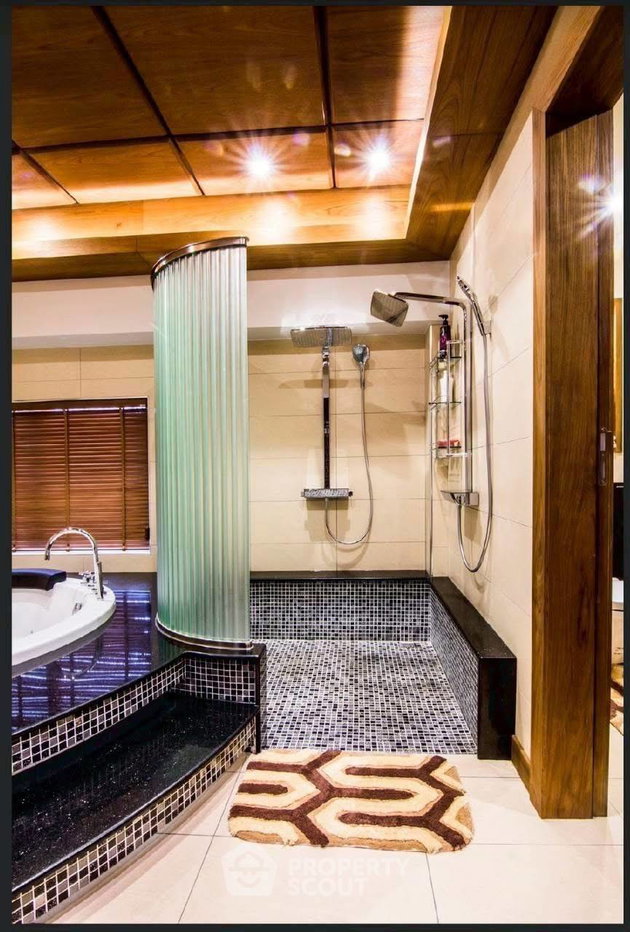 รูป ขายคอนโด 2 ห้องนอน Nirvana Place จอมเทียน ชั้น 7 ขนาด 199 ตร.ม. (ID 3084386) - รูปที่ 11/39