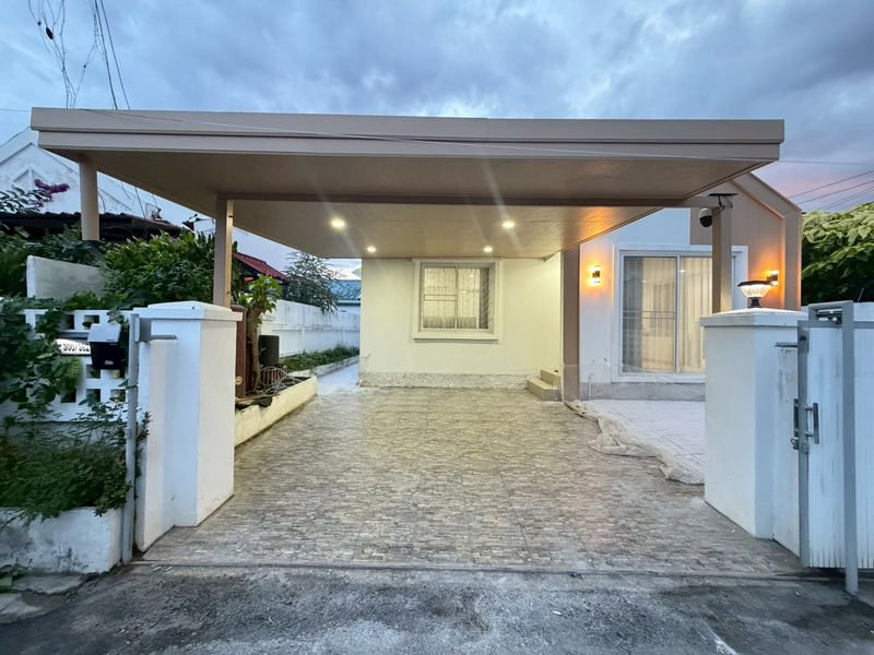 รูป ✨ บ้านเดี่ยวรีโนเวทใหม่ พร้อมอยู่! ทำเลทองแม่เหียะ – Grand View Village ซอย 7 💎T. 063-6649056 - รูปที่ 2/15