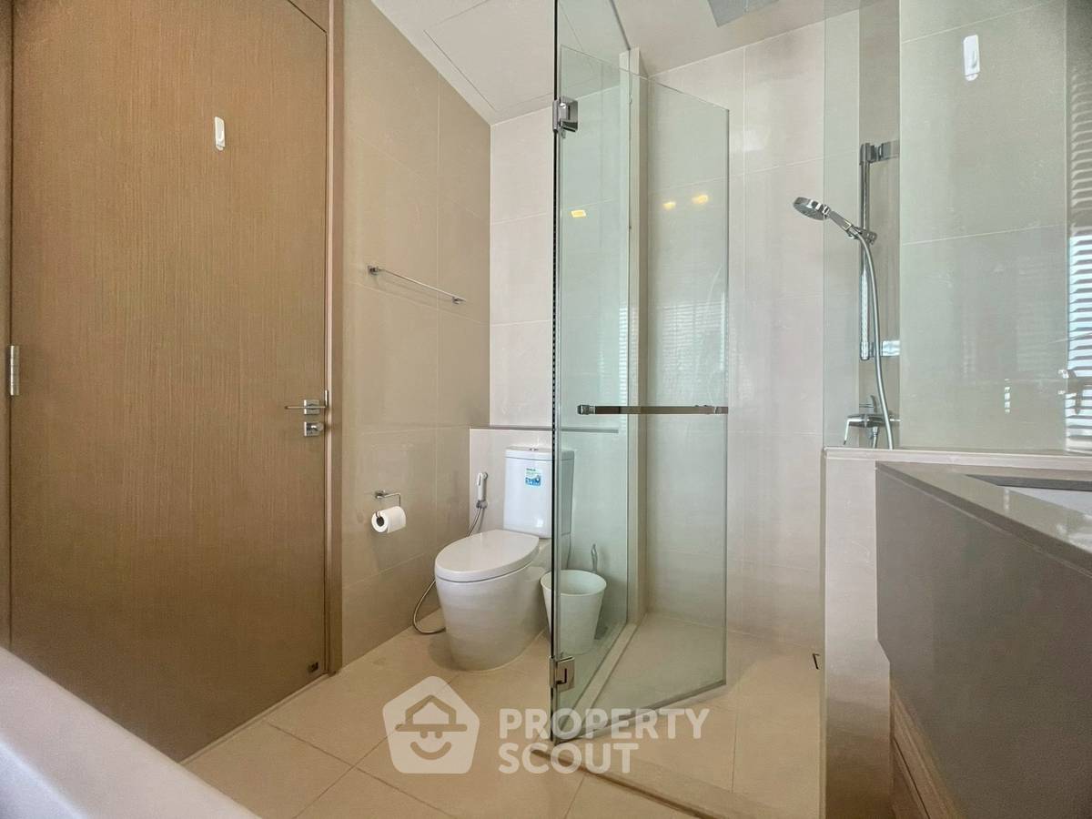 picture 1-BR Condo 48 Sqm, 46th Floor At The Esse Asoke, MRT Sukhumvit (ID 3085542) - 8/10