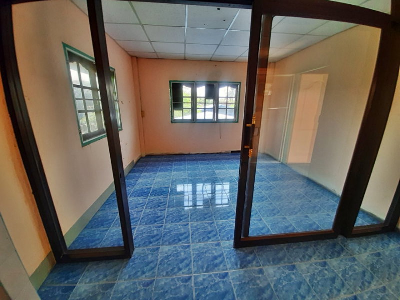 รูป AL-5-0230|บ้านพักอาศัยครึ่งตึกครึ่งไม้ 2 ชั้น ต. นาเฉลียง อ.หนองไผ่ จ.เพชรบูรณ์ (ราคา 500,000 บาท) - รูปที่ 13/20