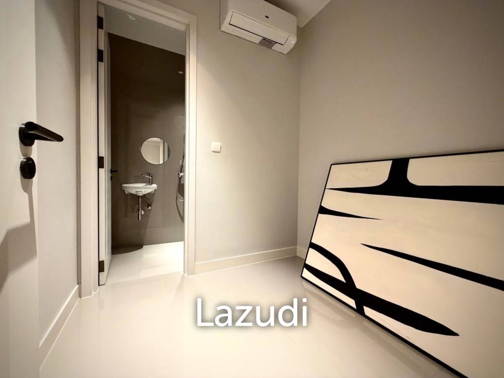 รูป 218 sqm Luxury 3 Bed Condo on 32nd Floor One89 Wireless Lumpini Bangkok - รูปที่ 5/14