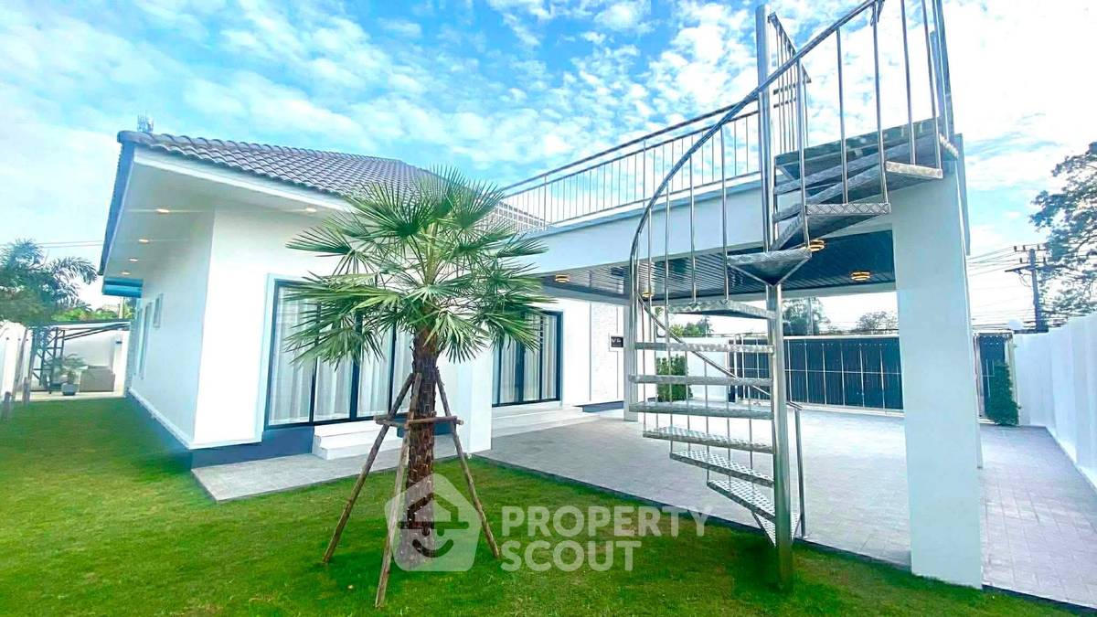 รูป วิลล่า 3 ห้องนอน ขนาด 300 ตร.ม. ขาย ใน ห้วยใหญ่ ชลบุรี (ID 3084237) - รูปที่ 2/18