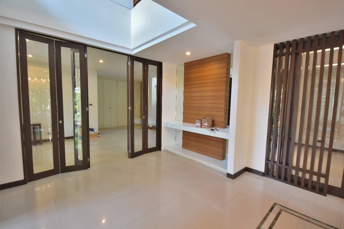 รูป ให้เช่า 3 นอน 109.9 ตร.ว พร้อมเข้าอยู่ -- โทรด่วน 094-641-5974 - รูปที่ 10/25