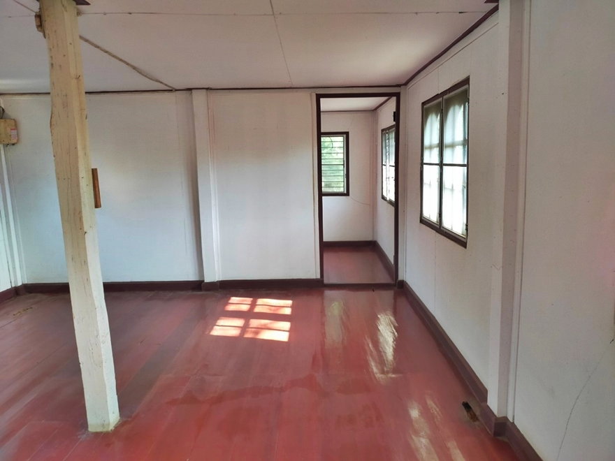 รูป AL-6-0419|บ้านพักอาศัยครึ่งตึกครึ่งไม้ 2 ชั้น บ้านนาราชควาย ต. นาราชควาย อ.เมืองนครพนม จ.นครพนม (ราคา 950,000 บาท) - รูปที่ 10/13