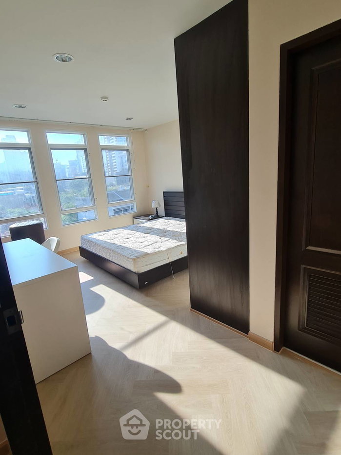 รูป คอนโด 2 ห้องนอนให้เช่า 77 ตร.ม. ที่ The Amethyst Sukhumvit 39 ใกล้ BTS พร้อมพงษ์ (ID 1503745) - รูปที่ 11/28