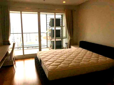 Condos for rent : 🏙️✨ FOR RENT: 15 Sukhumvit Residences — SPACIOUS LUXURY LIVING IN THE HEART OF ASOKE!  💰 Rental Price: 45,000 THB/month 