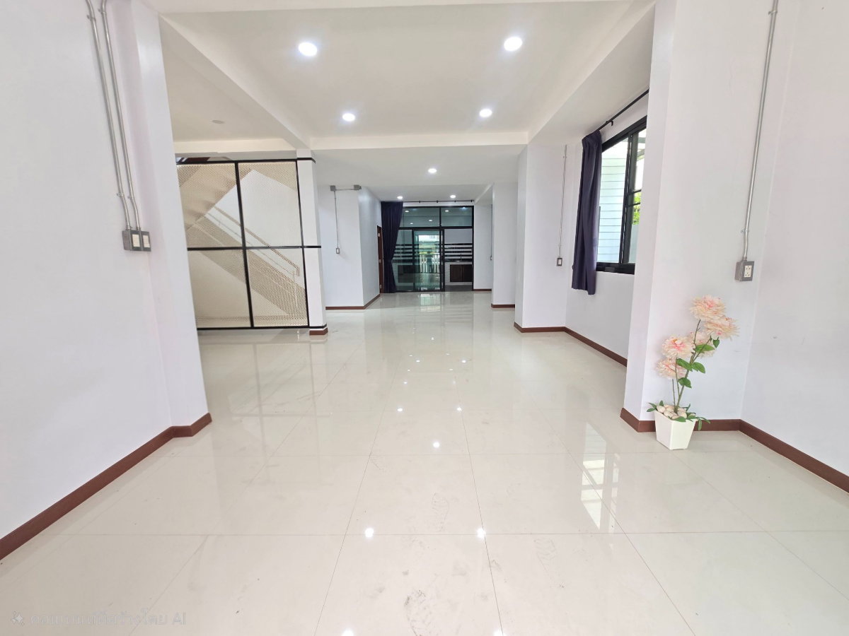 รูป บ้านเดี่ยว กว้าง ราคาถูก หมู่บ้านฟอเรสต้า KC Garden Home 17 ถนนนิมิตใหม่ 40 สามวาตะวันออก คลองสามวา ฟังก์ชั่นบ้านดี มีห้องน้ำในห้องนอนทุกห้อง - รูปที่ 9/43