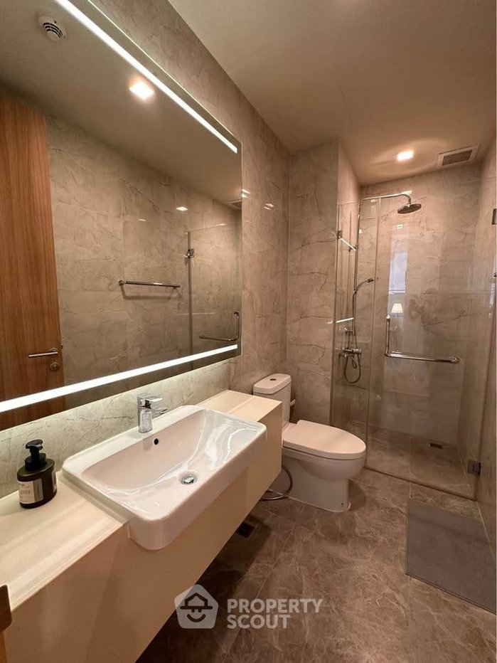 picture 2-BR Condo Noble Around Sukhumvit 33, 18th-Floor Near BTS Phrom Phong (ID 3087111) - 5/6
