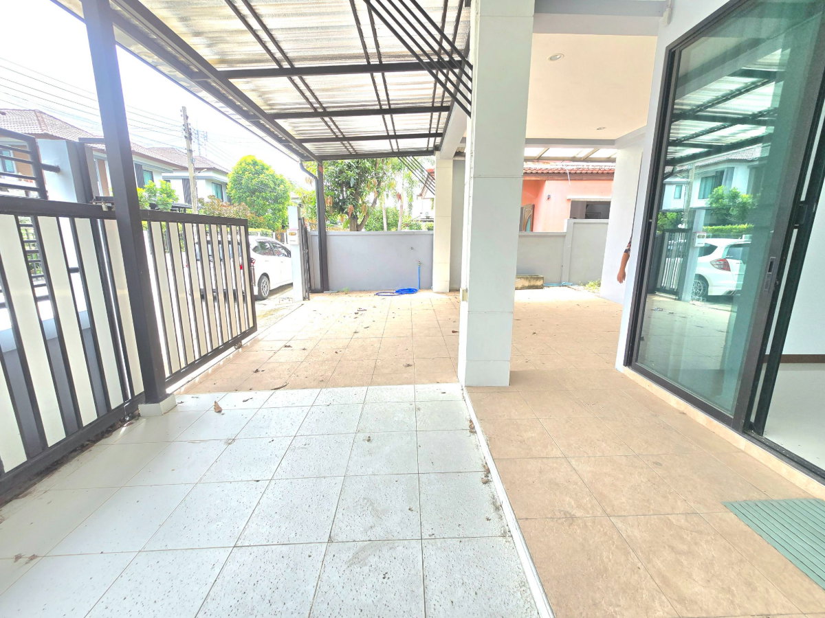 รูป บ้านเดี่ยว กว้าง ราคาถูก หมู่บ้านฟอเรสต้า KC Garden Home 17 ถนนนิมิตใหม่ 40 สามวาตะวันออก คลองสามวา ฟังก์ชั่นบ้านดี มีห้องน้ำในห้องนอนทุกห้อง - รูปที่ 7/43
