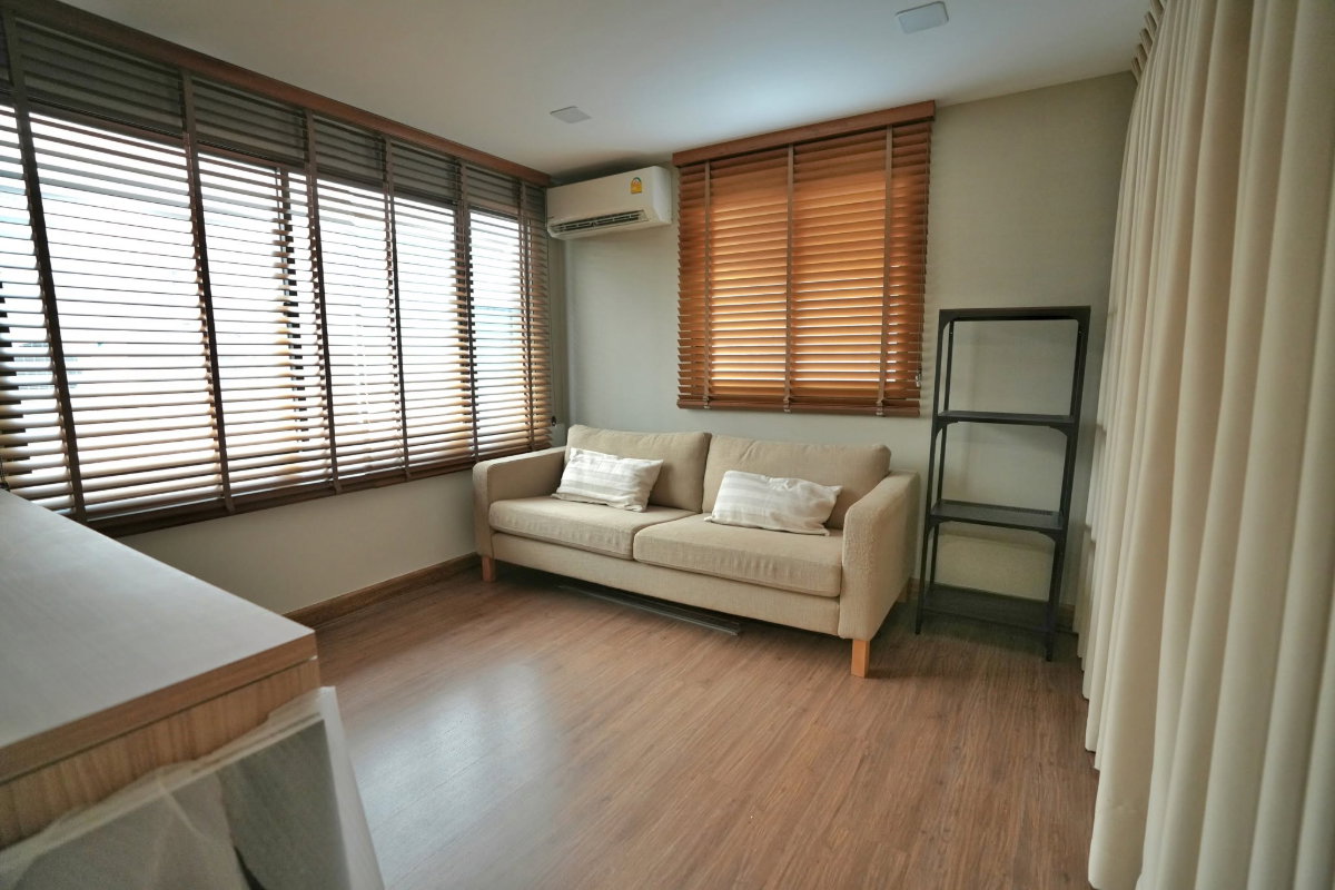 รูป ขาย Patio พัฒนาการ 32 | ทาวน์โฮม 3.5 ชั้น Double Volume Built-in ทั้งหลัง พร้อมเข้าอยู่ ทำเลใกล้เมือง พัฒนาการ-อ่อนนุช  - รูปที่ 12/18