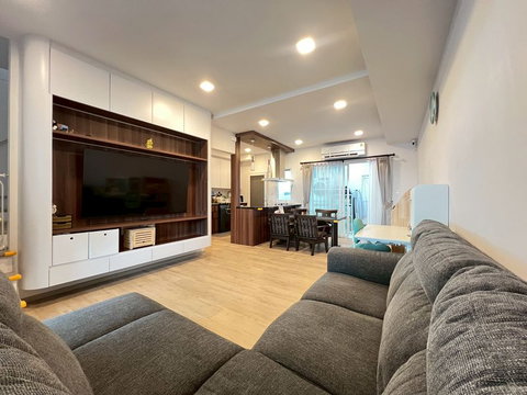 ❤️💛💙(ขาย) ทาวน์โฮมสวย สภาพใหม่กริ๊บ 🏠Villaggio 3 ศรีนครินทร์-บางนา
