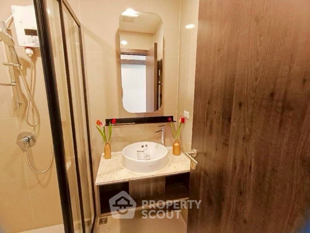 picture High-Floor 1-BR 31 Sqm At XT Huai Khwang Near MRT Huai Khwang (ID 3085984) - 5/13