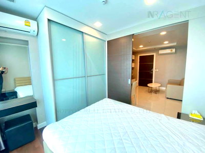 Condos for rent : For Rent Condo THE METROPOLIS SAMRONG INTERCHANGE Building A, Floor 14,1 bed room, Room size 35 sqm