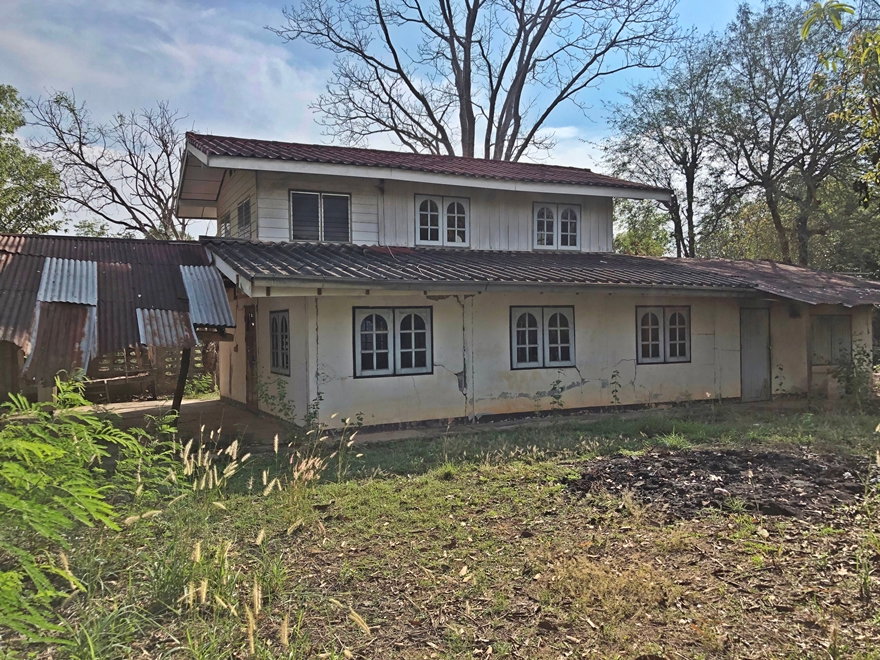 รูป AL-6-0419|บ้านพักอาศัยครึ่งตึกครึ่งไม้ 2 ชั้น บ้านนาราชควาย ต. นาราชควาย อ.เมืองนครพนม จ.นครพนม (ราคา 950,000 บาท) - รูปที่ 2/13