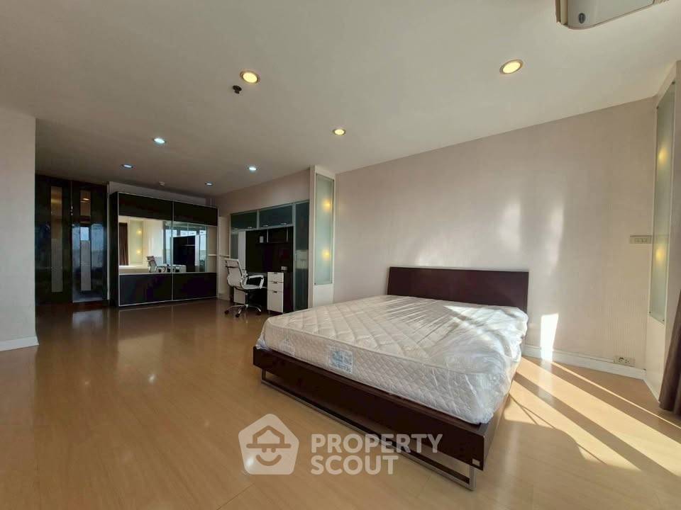 รูป คอนโด 1 ห้องนอน 68 ตร.ม. ชั้น 41 Nusa State Tower ใกล้ BTS สะพานตากสิน 400 ม. (ID 2602785) - รูปที่ 5/9