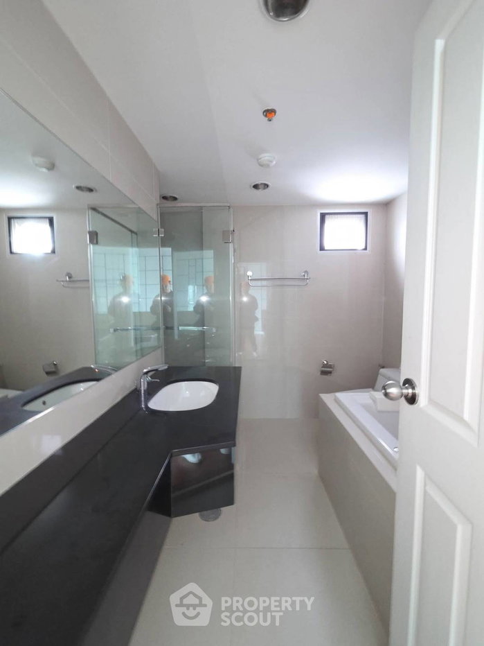 รูป คอนโด 3 ห้องนอน 108 ตร.ม. ชั้น 34 Belle Grand พระราม 9 ใกล้ MRT พระราม 9 (ID 3085613) - รูปที่ 14/16