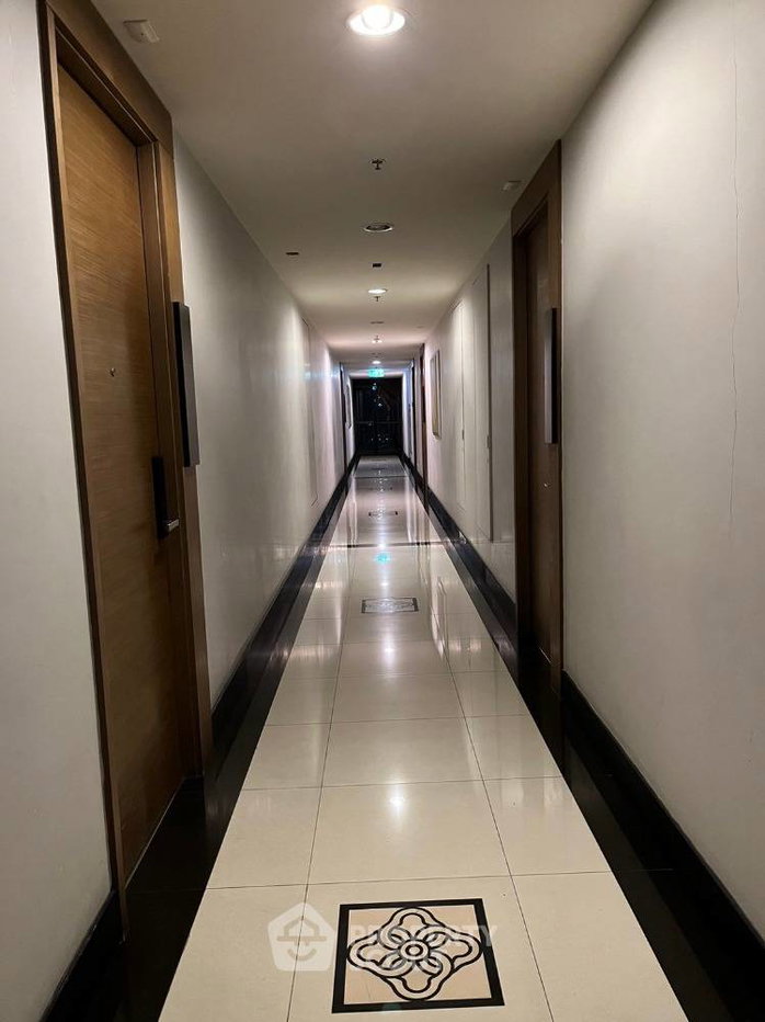 รูป คอนโด 1 ห้องนอน ชั้นสูง 39 ห้อง ขนาด 46 ตร.ม. The Address Sathorn ใกล้ BTS เซนต์หลุยส์ 200 ม. (ID 1113230) - รูปที่ 12/13
