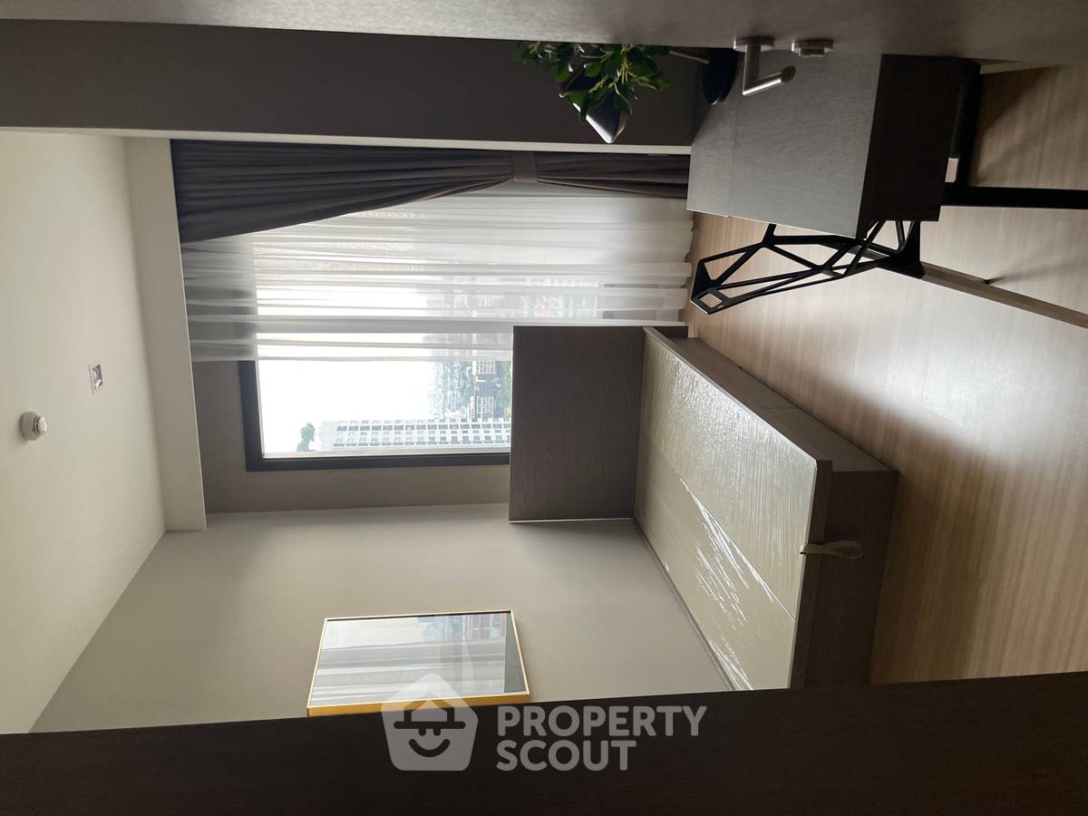 picture High-Floor 2-BR 50 Sqm, M Jatujak, 400m to BTS Saphan Khwai (ID 1028575) - 2/9