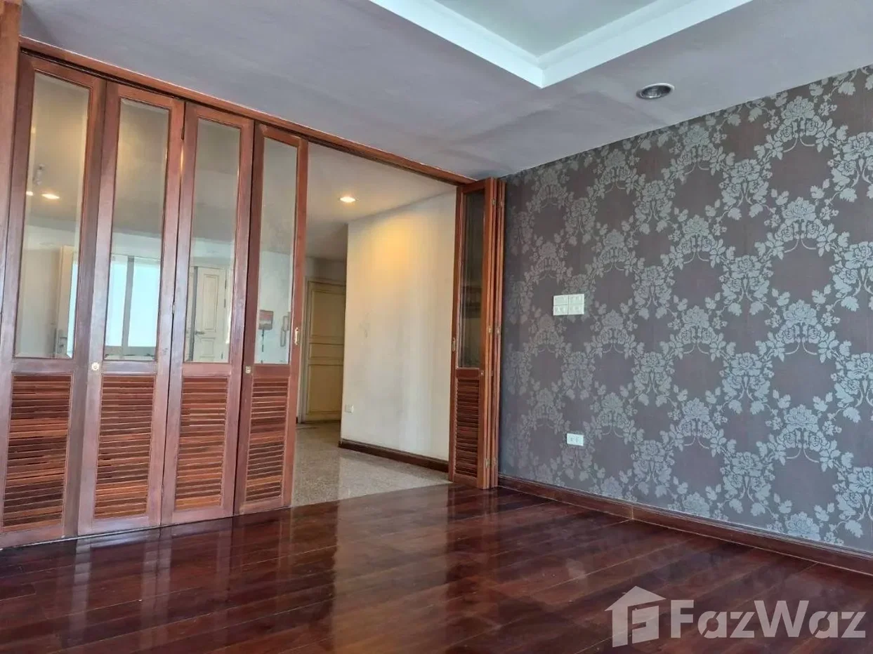 รูป คอนโดให้เช่า 5 ห้องนอน ในโครงการ รอยัล คาสเทิล พัฒนาการ 6582706 - รูปที่ 3/16