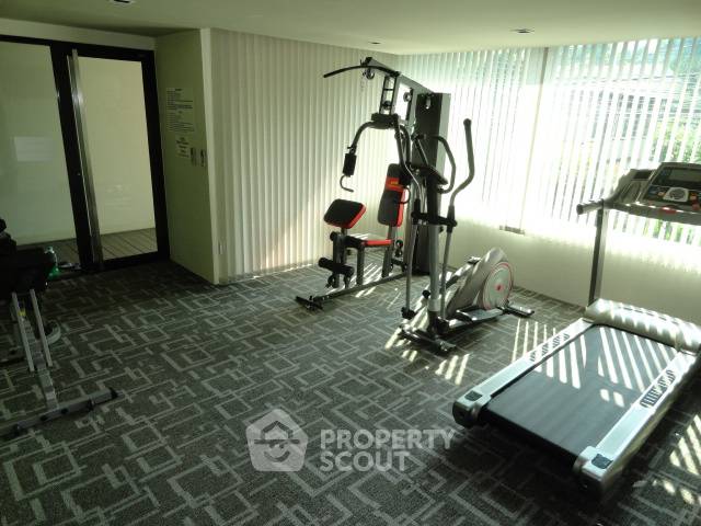 รูป คอนโด 1 ห้องนอน Le Cote Sukhumvit 14 ห่าง BTS อโศก 100 ม. (ID 885123) - รูปที่ 2/4