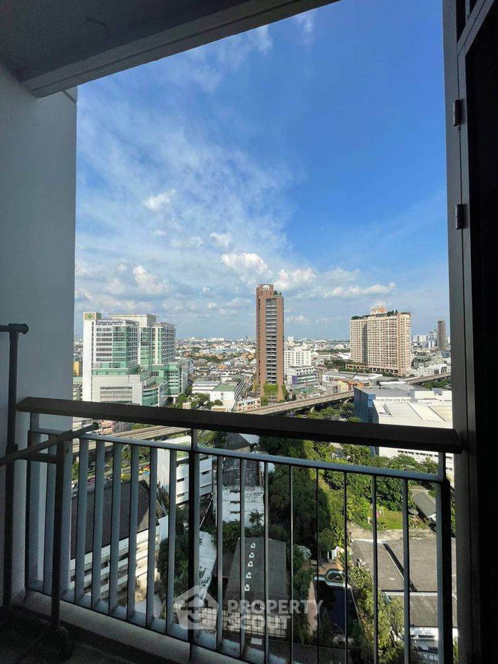 รูป คอนโด 1-ห้องนอน ที่ ริทึ่ม สุขุมวิท42 ใกล้ BTS เอกมัย (ID 574712) - รูปที่ 5/9
