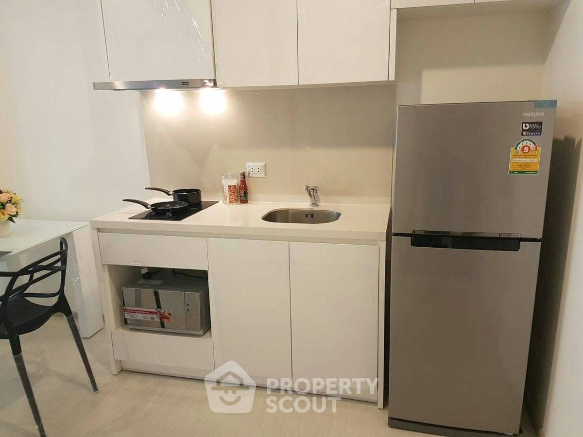 รูป คอนโด 1 ห้องนอน 40 ตร.ม. ให้เช่า Rhythm Sukhumvit 42 ใกล้ BTS เอกมัย 200 ม. (ID 2679082) - รูปที่ 3/9