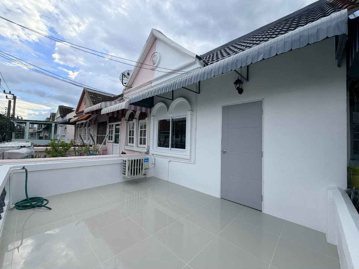 รูป 🏡 FOR RENT ทาวน์โฮม 2 ชั้น(บ้านใหม่ - เฟอร์ใหม่) พร้อมเข้าอยู่ ซอยวชิรธรรมสาธิต 57 แยก 18 3 ห้องนอน 2 ห้องน้ำ 🐶🐱 Pet Friendly เลี้ยงสัตว์ได้ - รูปที่ 12/12