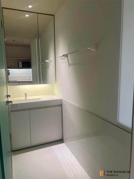 Triple Y Residence Easy Start with a City Dweller Lifestyle near MRT Sam Yan Station