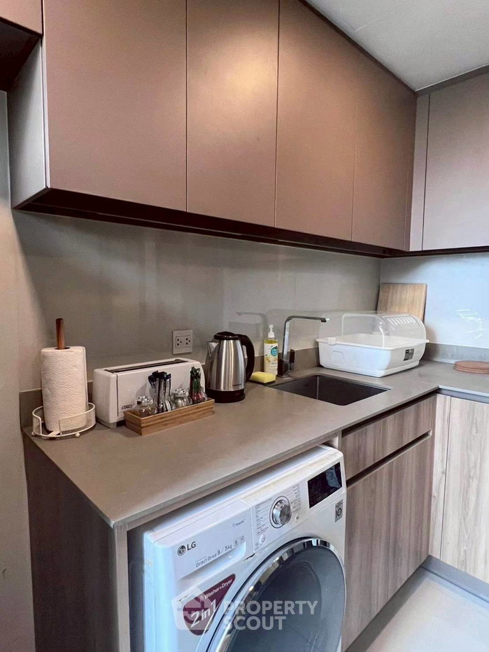 รูป คอนโด 2 ห้องนอน ที่ Taka Haus Ekamai 12 ขนาด 60 ตร.ม. ใกล้ BTS เอกมัย (ID 3085563) - รูปที่ 6/16
