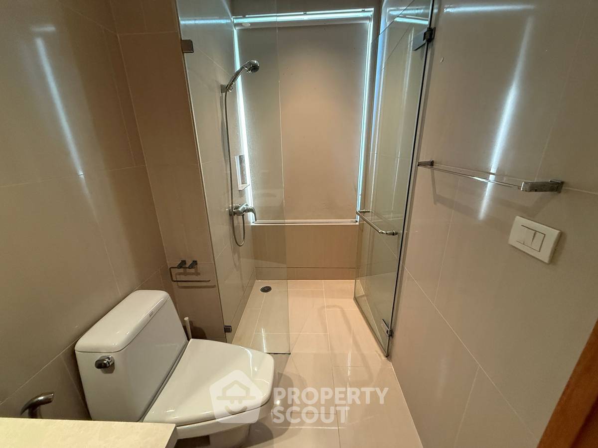 รูป คอนโด 2 ห้องนอน 104 ตร.ม. ชั้น 30 ที่ The Emporio Place ใกล้ BTS พร้อมพงษ์ (ID 1177244) - รูปที่ 21/25