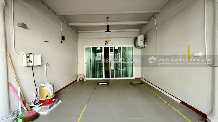 ขายทาวน์โฮม 2 ห้องนอน 80 ตร.ม. 16 ตร.ว. เขตพระโขนง