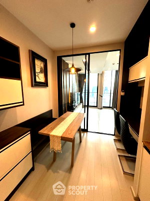Condos for rent : 1-BR Condo At Noble Ploenchit, 100m to BTS Phloen Chit (ID 3082120)