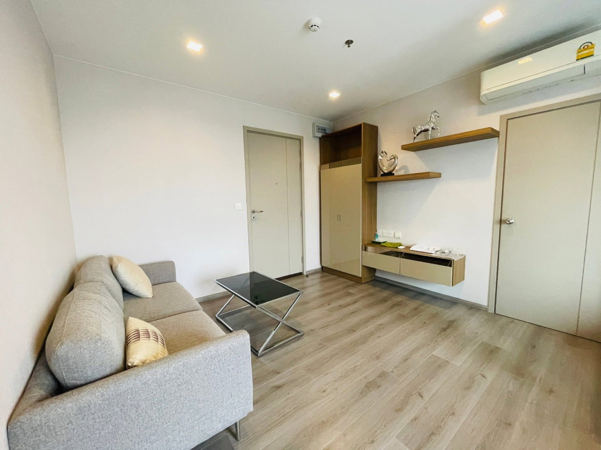 picture for rent 1-2 bedroom The Politan Rive - 8/17