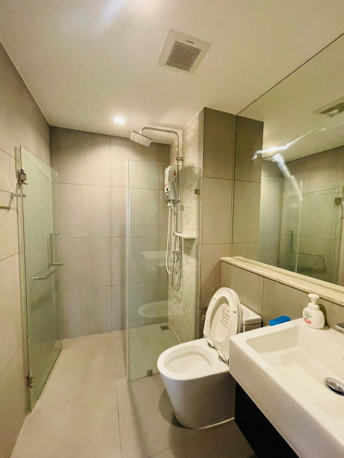 picture for rent 1-2 bedroom The Politan Rive - 10/17