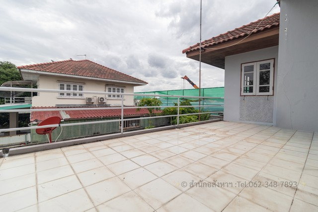 รูป [ขาย] บ้านเดี่ยว ลำลูกกา คลอง 7 ม.สุภาพงศ์ 2 แปลงใหญ่ 89.7 ตร.ว. โซนหน้าโครงการ ติดถนนเมน  - รูปที่ 5/18