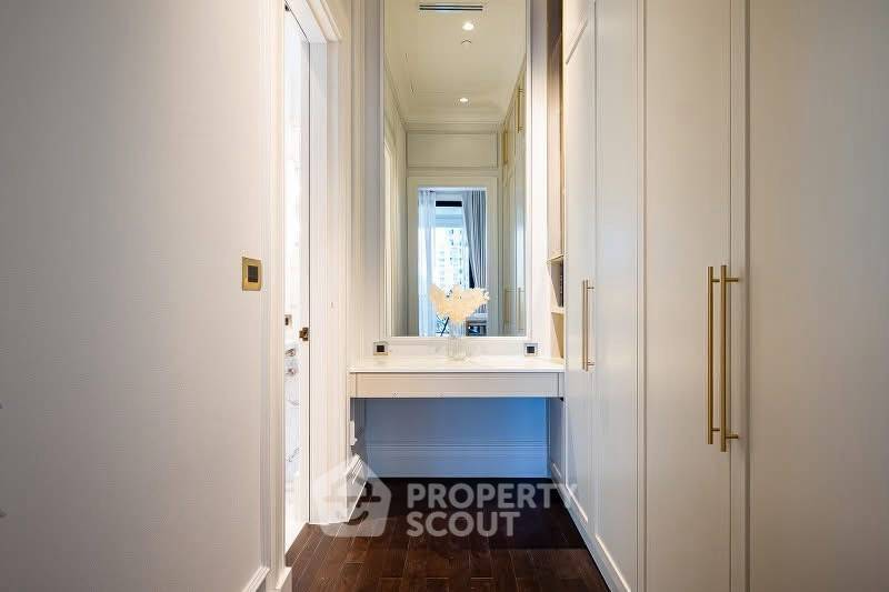 picture 2-BR Condo At 98 Wireless, 200m to BTS Phloen Chit 📍 5th Floor (ID 3085191) - 12/13