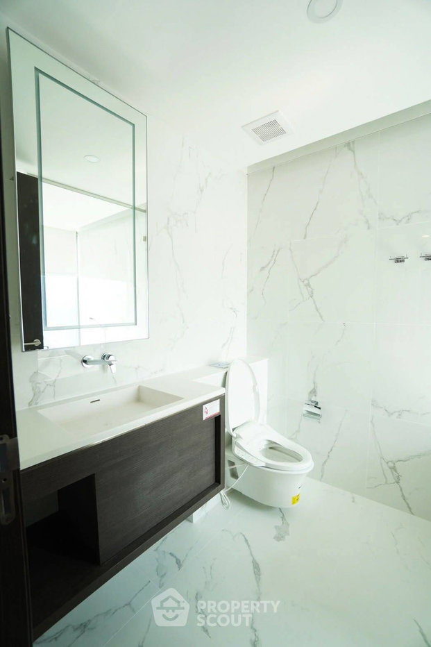 picture 2-BR Condo At Siamese Exclusive Queens, 100m To MRT Queen Sirikit (ID 3085604) - 14/14
