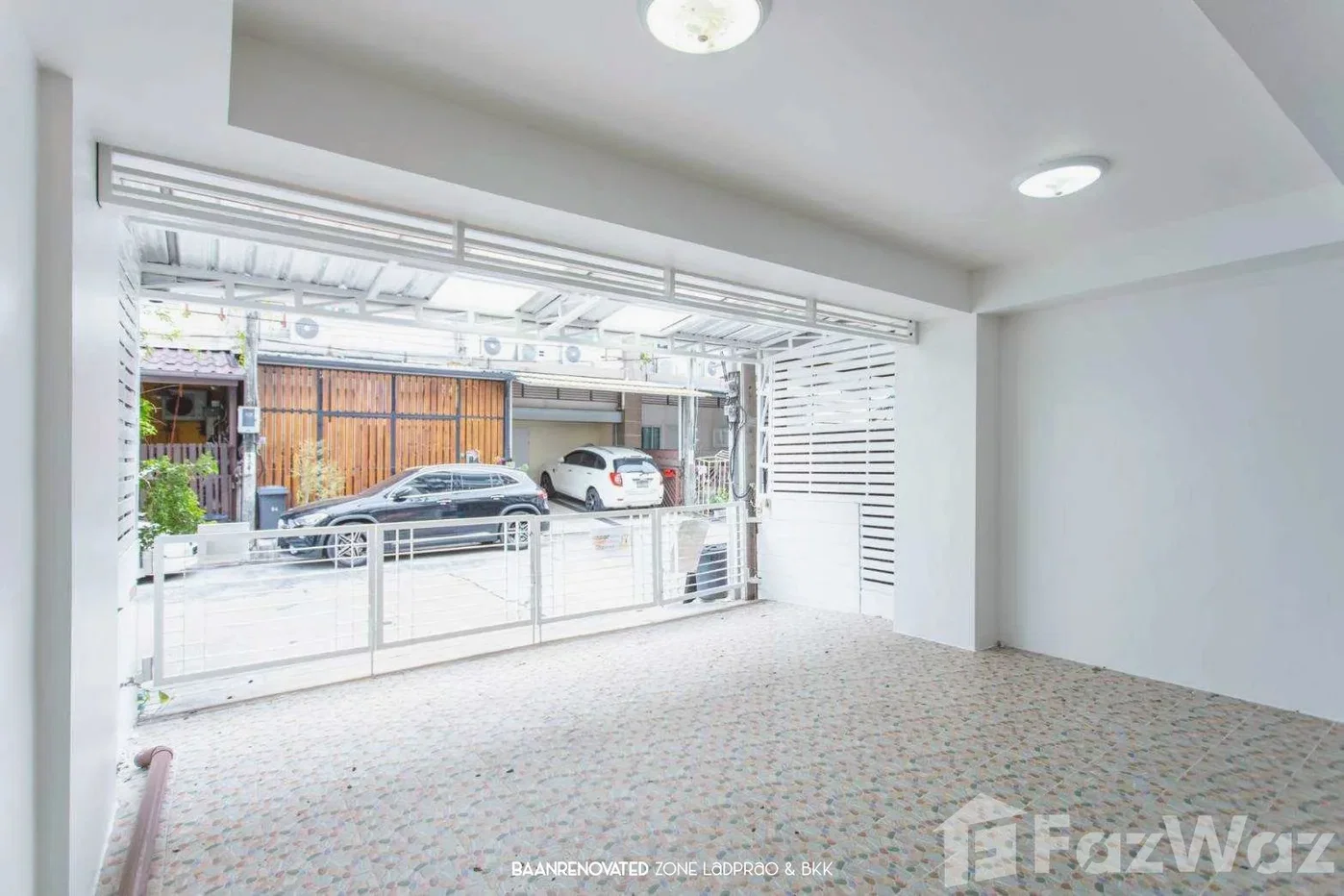 รูป ขาย บ้านเดี่ยว 3 ห้องนอน ในโครงการ พรีเมี่ยมเพลส รามอินทรา-มัยลาภ 6582361 - รูปที่ 2/18