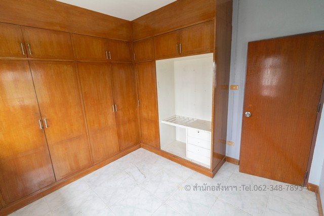 รูป [ขาย] บ้านเดี่ยว ลำลูกกา คลอง 7 ม.สุภาพงศ์ 2 แปลงใหญ่ 89.7 ตร.ว. โซนหน้าโครงการ ติดถนนเมน  - รูปที่ 11/18
