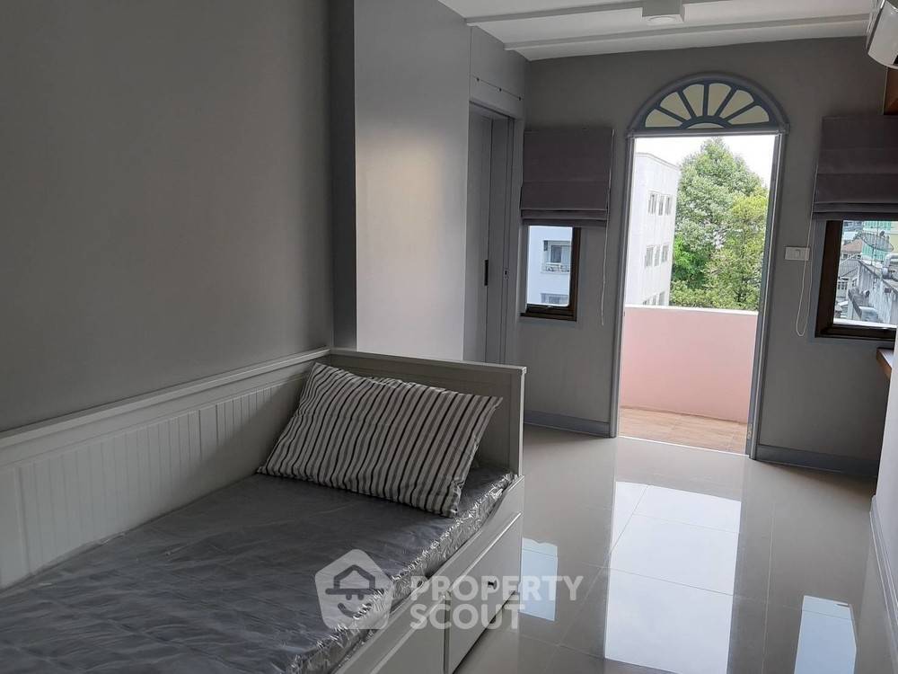 รูป คอนโด 2 ห้องนอน 70 ตร.ม. Thewet Mansion บางลำพู ใกล้ BTS (ID 303081) - รูปที่ 7/24