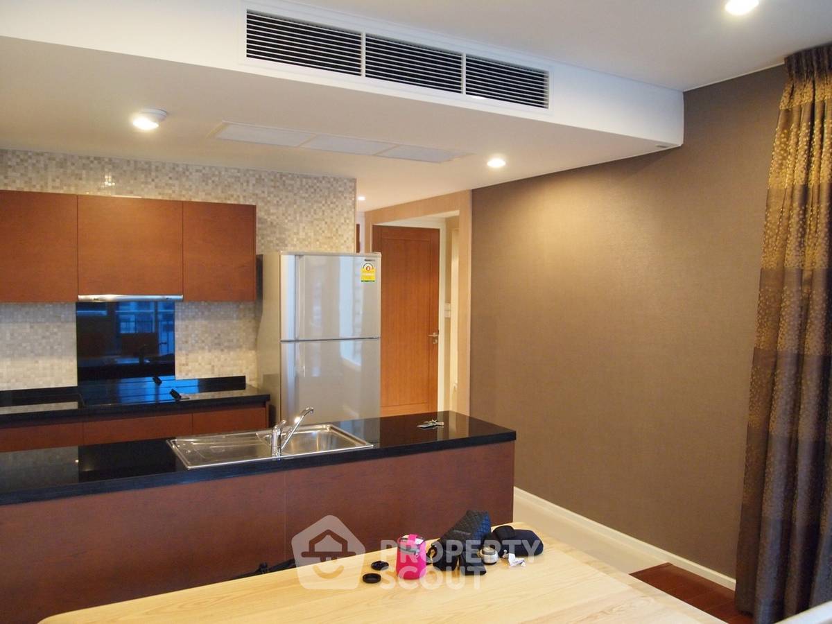 รูป คอนโด 2 ห้องนอน Wind Sukhumvit 23 ใกล้ BTS อโศก ชั้น 10 พื้นที่ 78 ตร.ม. (ID 882933) - รูปที่ 6/6
